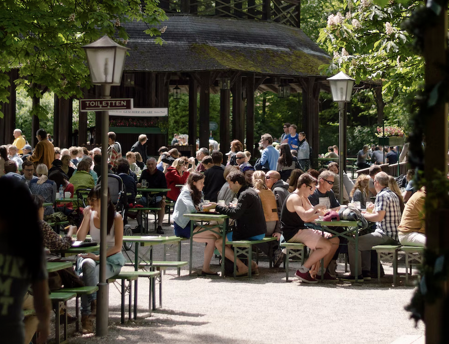 The Best Outdoor Pubs in London Bloc Nearby