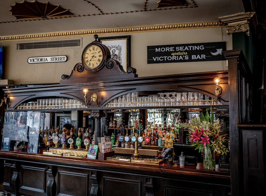 The Albert The Best Pub in Victoria St James